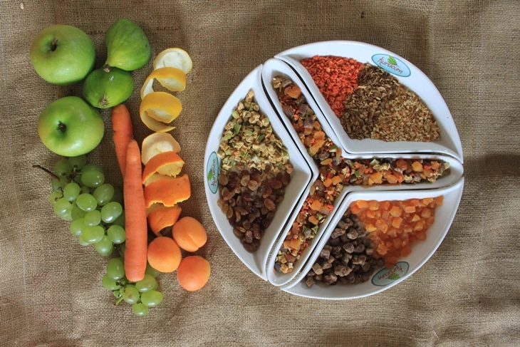 مزيج فواكه مجففة للكيك عبوات جاهزة للتصدير من Kurucum Food، إسبرطة