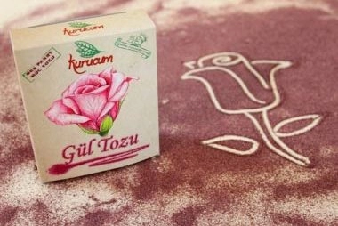 rose powder