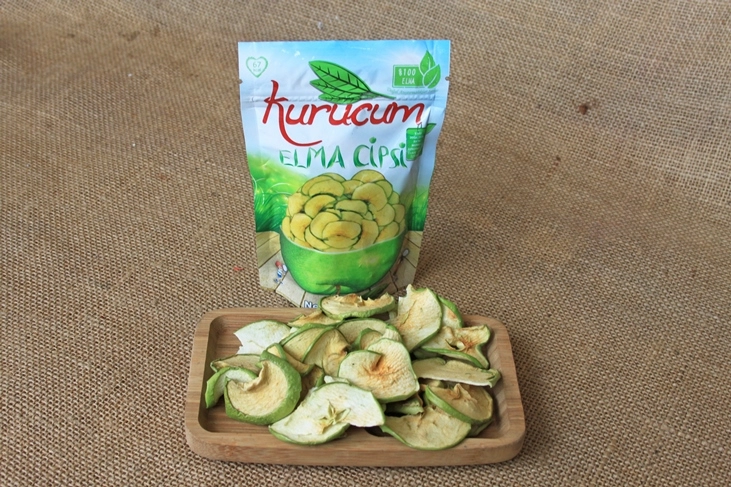 Apple Chips export-ready packs from Kurucum Food, Isparta