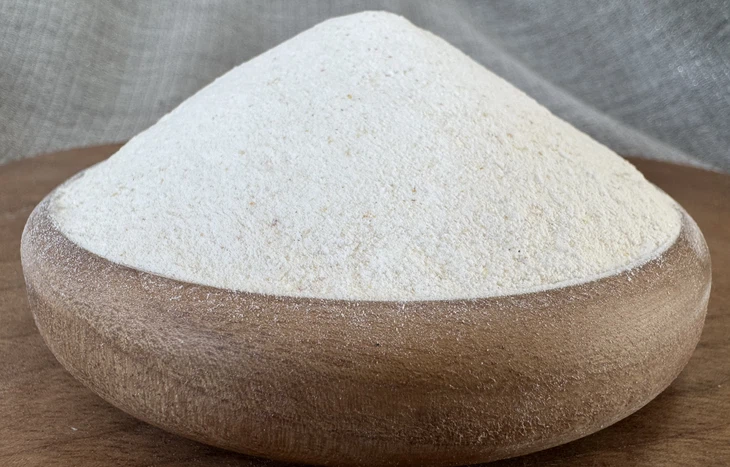 How is dried onion made?