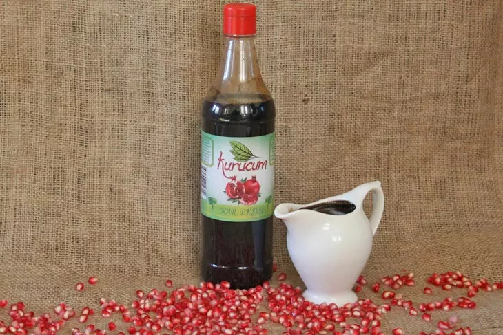 Where can pomegranate sour sauce be found?