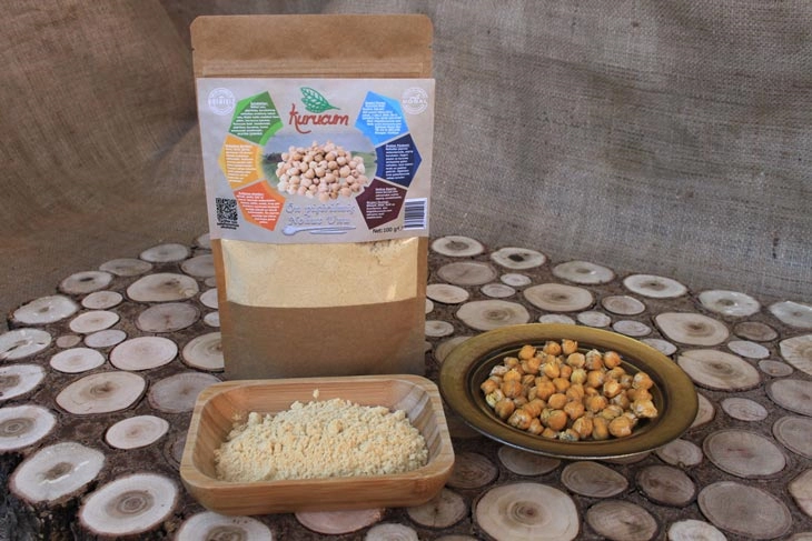 Precooked chickpea flour is available at Kurucum Food.