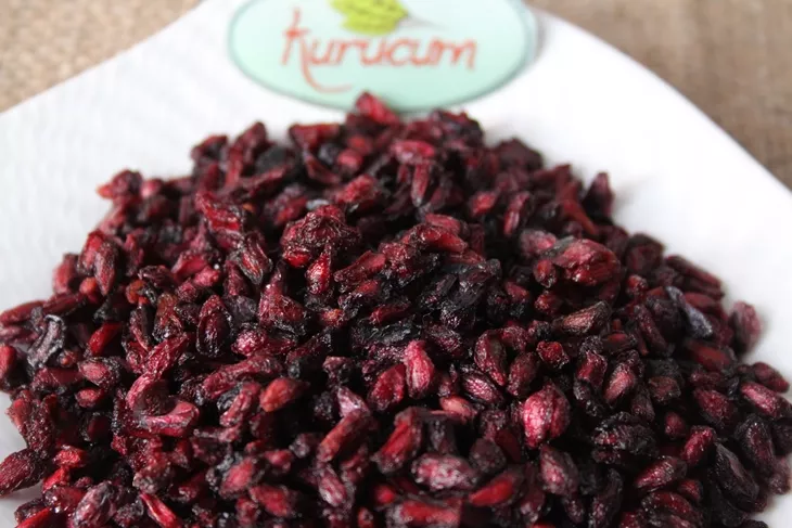 トルコ・イスパルタのKurucum Foodより輸出用乾燥ザクロパック